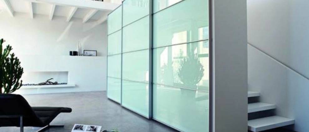 درب های شیشه ای رنگی